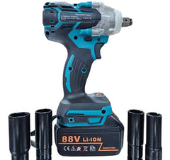 Kit de 4 Máquinas a Bateria - 2x Baterias 4Ah - Garantia de 3 Anos  na Tools Portugal - Apenas 187.90€! Compra agora na Tools Portugal